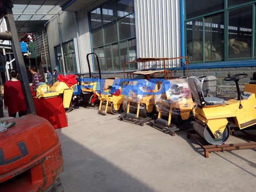 福瑞得機(jī)械座駕壓路機(jī)，手扶壓路機(jī)，小型灌縫機(jī)，井蓋切割機(jī)及時(shí)發(fā)貨