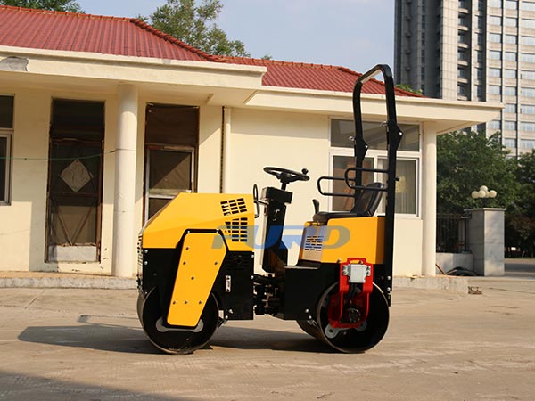 關(guān)于小型壓路機(jī)變速箱的保養(yǎng)知識你知道多少？